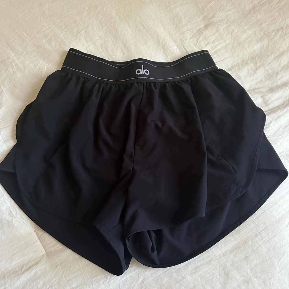 ALO Yoga Black Match Point Running Shorts